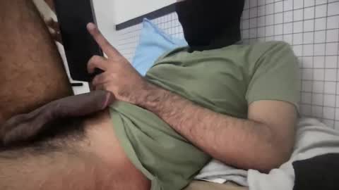 Snapshot of aaakkk1721 chatting on 02-17-26, 12:12 aaakkk1721 online show from 02-17-26, 12:12