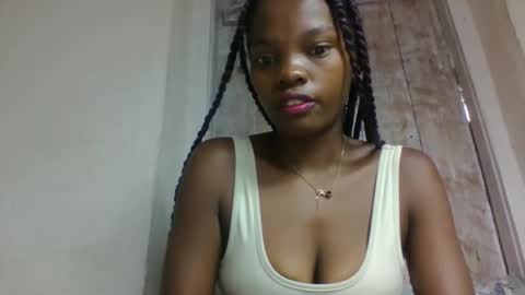 Snapshot of aadienne chatting on 05-02-26, 09:09 aadienne online show from 05-02-26, 09:09