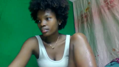 Snapshot of aadienne chatting on 05-25-26, 08:09 aadienne online show from 05-25-26, 08:09