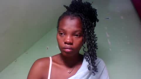 aadienne online show from 06-20-26, 08:22