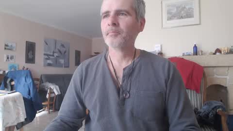 Snapshot of aalex1717 chatting on 01-31-25, 10:10 Aalex1717 online show from 01-31-25, 10:10
