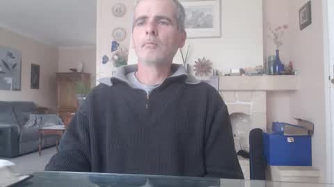 Aalex1717 online show from 10-30-25, 08:27