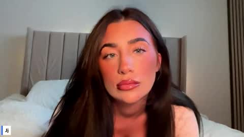 Aaliyah online show from 02-17-26, 11:11