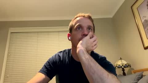 Kris online show from 04-22-26, 08:39