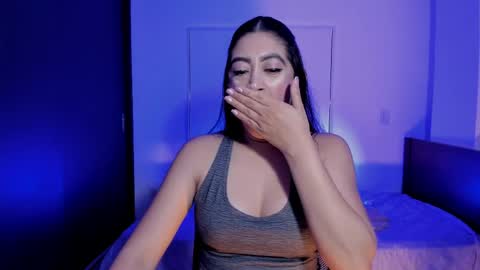 andrea online show from 04-21-26, 02:26