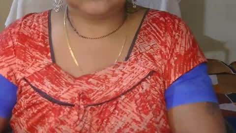 aaradhya_sexy_88 online show from 04-18-26, 09:46