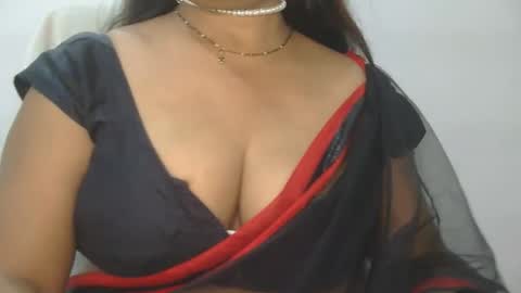 aaradhya_sexy_88 online show from 05-13-26, 09:06