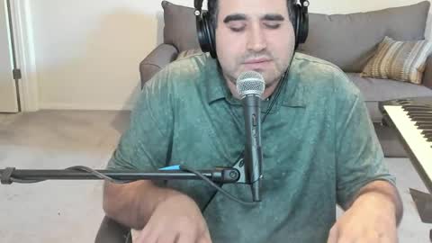 Aaron online show from 06-04-26, 11:44