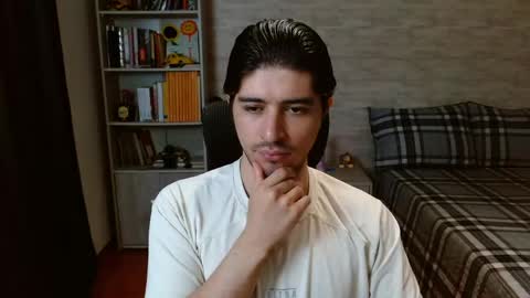 Aaron online show from 04-16-26, 08:09