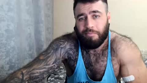 Davin tayl online show from 06-17-26, 01:12