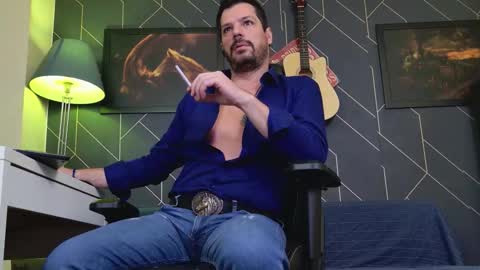 Aaron online show from 01-13-26, 03:12