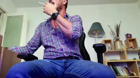 Aaron online show from 06-07-26, 03:43