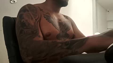 ig aaron hunter123 online show from 01-30-25, 06:21