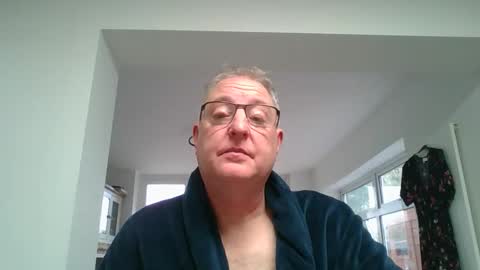 Aaron online show from 03-30-26, 05:47