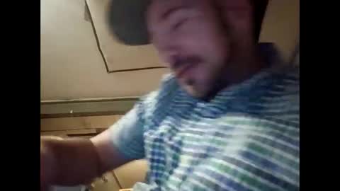 aaronshere888888 online show from 03-19-26, 09:35