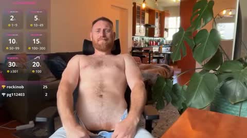 Snapshot of aaronstone_ chatting on 10-15-25, 01:44 Scrufffypup online show from 10-15-25, 01:44