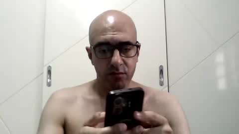 Snapshot of aayaadx chatting on 05-18-26, 09:48 AAYAADX online show from 05-18-26, 09:48