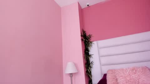 abbey_walker online show from 01-29-25, 03:01