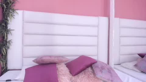 abbey_walker online show from 02-02-25, 02:48