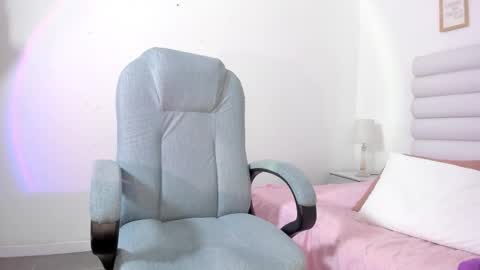 abbey_walker online show from 09-13-25, 03:45