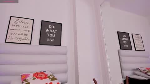 Snapshot of abbey_walker chatting on 02-25-26, 11:20 abbey_walker online show from 02-25-26, 11:20