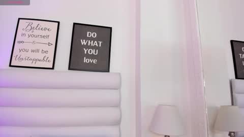 Snapshot of abbey_walker chatting on 03-04-26, 11:27 abbey_walker online show from 03-04-26, 11:27