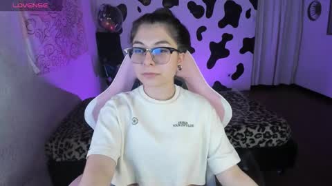 April online show from 11-29-25, 03:31