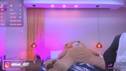 Abbie Edmond  online show from 01-08-26, 04:04