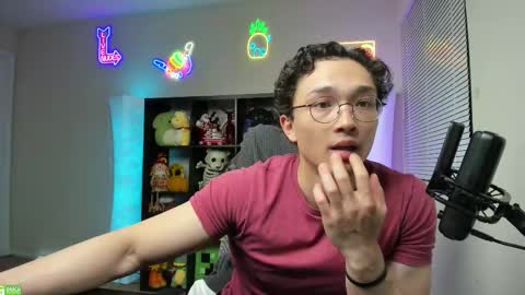 buddy online show from 10-30-25, 03:19