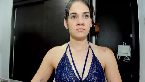 Snapshot of abby_connie chatting on 10-11-25, 02:11 Abby Connie online show from 10-11-25, 02:11