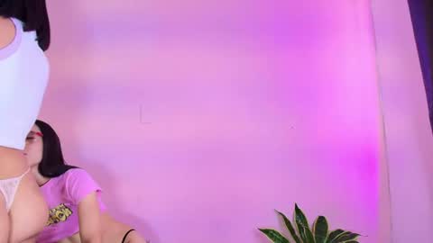 Snapshot of abby_coper1 chatting on 06-12-26, 04:50 abby_coper1 online show from 06-12-26, 04:50