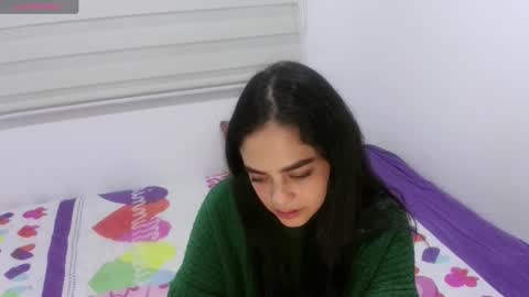 Snapshot of abby_jensen chatting on 11-22-25, 04:44 abby jense online show from 11-22-25, 04:44