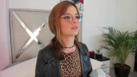 abby jones online show from 02-12-26, 04:07