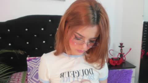 Snapshot of abby_jones2 chatting on 07-07-26, 02:58 abby jones online show from 07-07-26, 02:58
