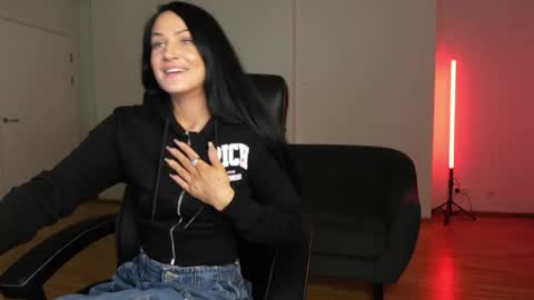 ABBY LAKER online show from 04-18-26, 07:07