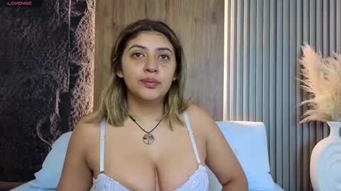 Abbygail online show from 10-01-25, 12:22