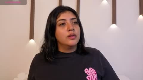 Snapshot of abby_millerr_ chatting on 07-17-26, 12:34 Abbygail online show from 07-17-26, 12:34