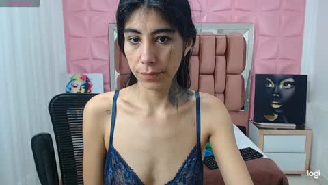Snapshot of abby_sexyxx chatting on 12-11-24, 01:58 abby sexyxx online show from 12-11-24, 01:58