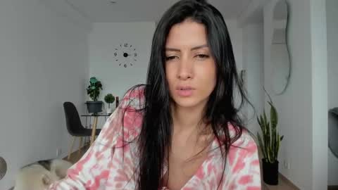 Snapshot of abbyada chatting on 02-10-25, 04:14 Laura online show from 02-10-25, 04:14