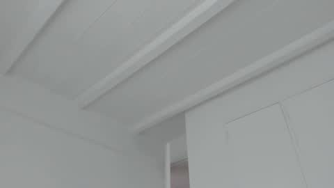 Snapshot of abbyada chatting on 02-13-25, 05:22 Laura online show from 02-13-25, 05:22