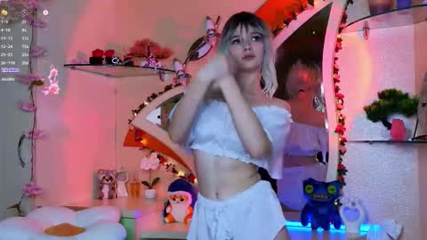 Snapshot of abbycartman chatting on 10-12-25, 08:52 Abby online show from 10-12-25, 08:52