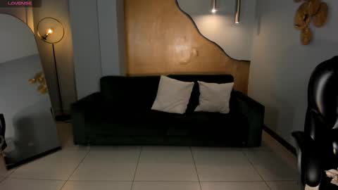 Abby Dalton  online show from 10-29-25, 07:04