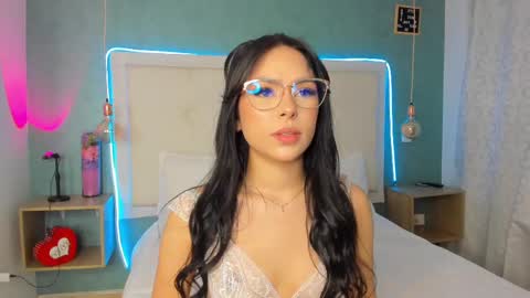 Snapshot of abbydixon1 chatting on 02-21-25, 12:27 Abby Dixon online show from 02-21-25, 12:27