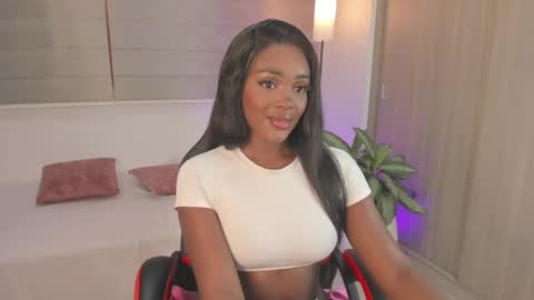 Abby Linx online show from 02-18-25, 10:36