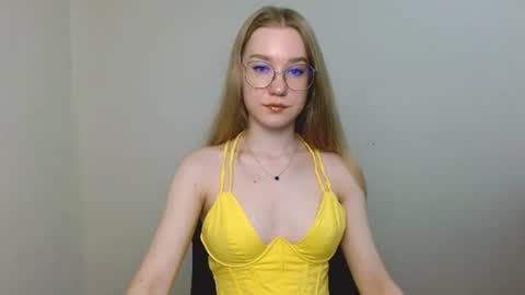 Snapshot of abbymoore__ chatting on 07-18-26, 10:30 Abby Lovense is active online show from 07-18-26, 10:30
