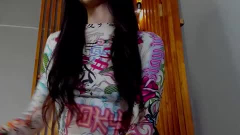 Abby Palmer online show from 11-30-25, 03:54