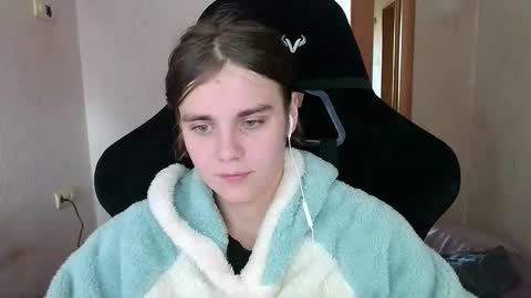 Snapshot of abbysal_blade chatting on 09-19-25, 06:04 abbysal_blade online show from 09-19-25, 06:04