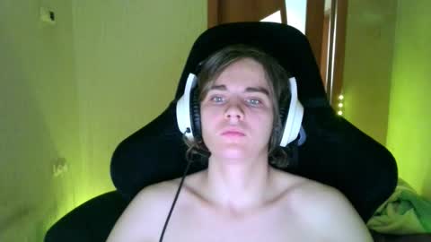 Snapshot of abbysal_blade chatting on 10-30-25, 07:32 abbysal_blade online show from 10-30-25, 07:32