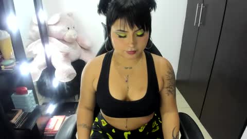 Snapshot of abbyxlee chatting on 12-23-24, 04:22 online show from 12-23-24, 04:22