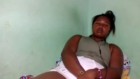 abella677022 online show from 07-28-26, 12:48
